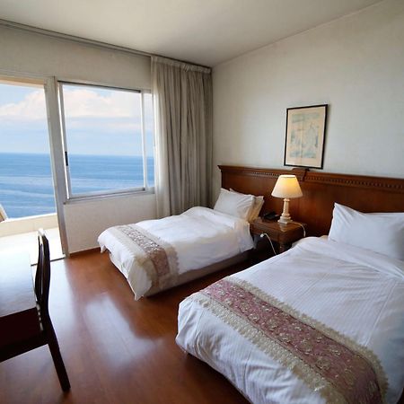 Holiday Home Suites Beirute Exterior foto